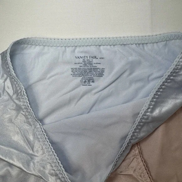 Vanity Fair Smoothing Brief Panties 3X Plus Light Control Nylon NWOT Beige Blue - Picture 4 of 10